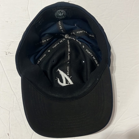 ATLANTA BRAVES CAP HAT ONE SIZE STRETCH BASEBALL 47 Brand. 
Preowned- No holes - Picture 3 of 5